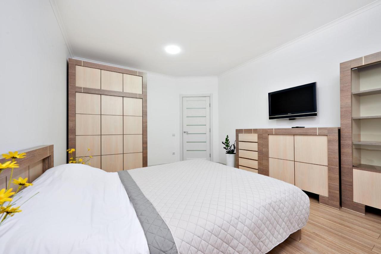 Ferienwohnung Квартира Для Вас Карла Мікльоша 7 Lemberg Exterior foto