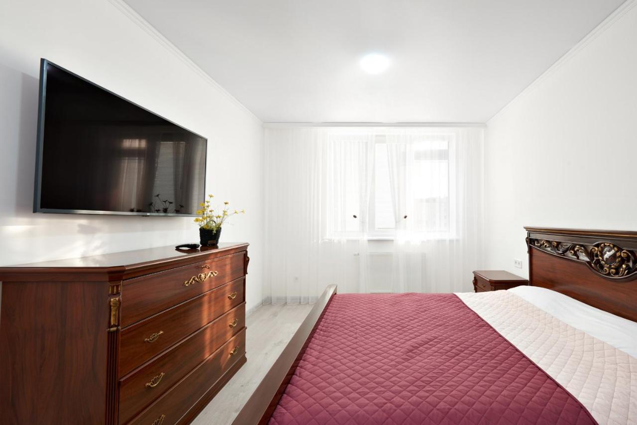 Ferienwohnung Квартира Для Вас Карла Мікльоша 7 Lemberg Exterior foto