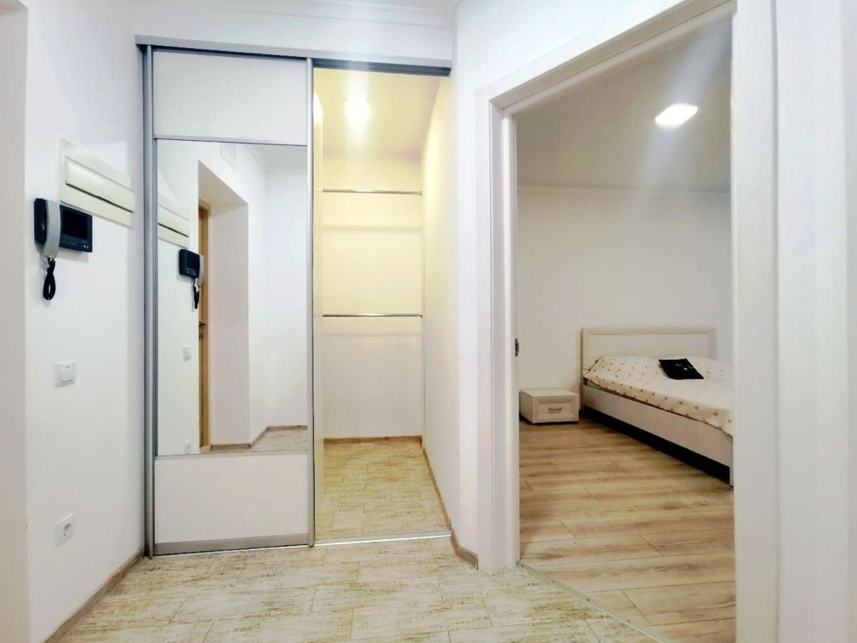 Ferienwohnung Квартира Для Вас Карла Мікльоша 7 Lemberg Exterior foto